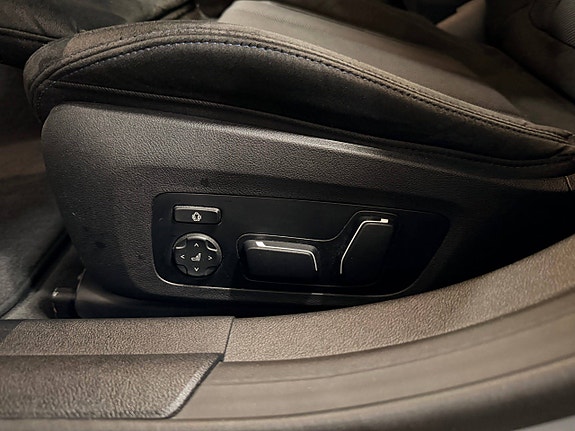 BMW i4 21 of 30
