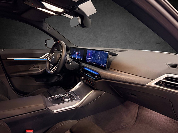 BMW i4 19 of 30