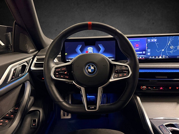 BMW i4 14 of 30