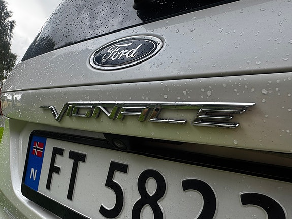 Ford S-MAX 8 of 30