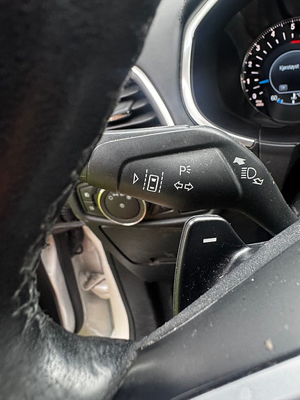 Ford S-MAX 15 of 30