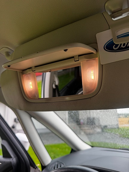 Ford S-MAX 19 of 30