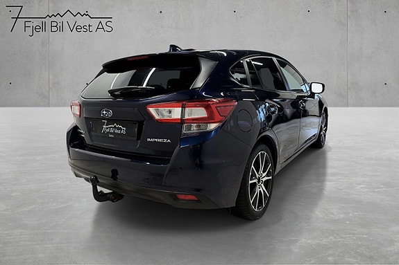 Subaru Impreza 7 of 30
