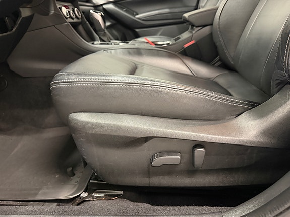 Subaru Impreza 17 of 30