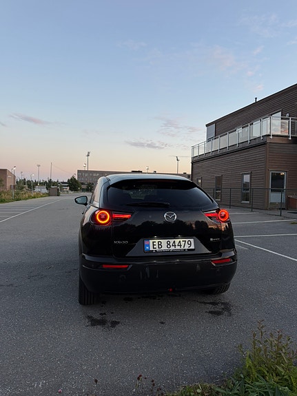 Mazda MX-30 7 of 26