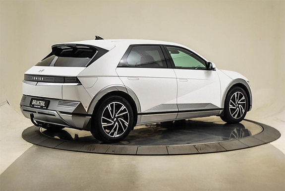 Hyundai Ioniq 5 5 of 30