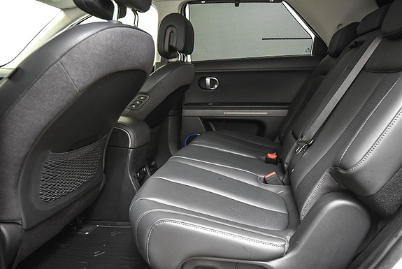 Hyundai Ioniq 5 27 of 30