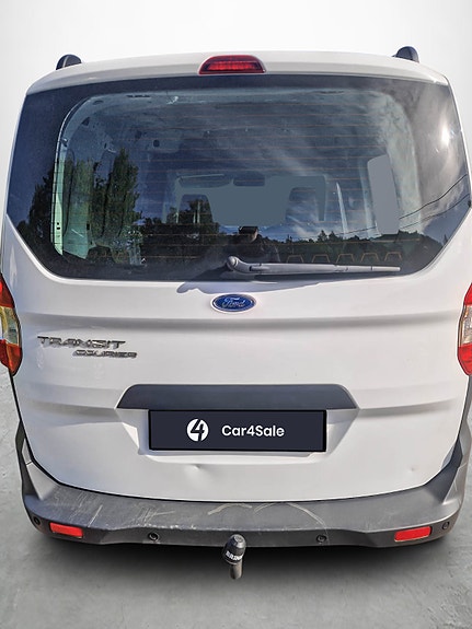 Ford Transit Courier 4 of 12