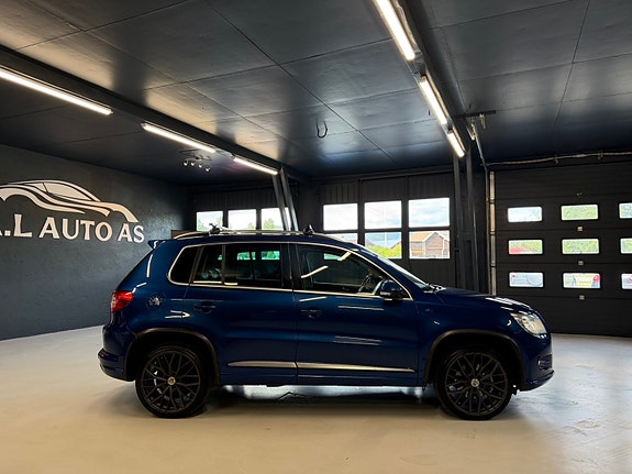 Volkswagen Tiguan 4 of 30