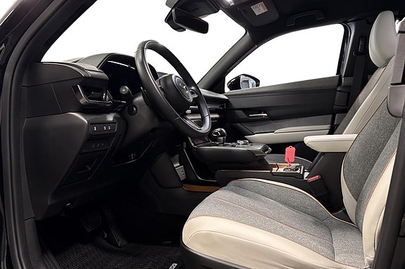Mazda MX-30 8 of 25