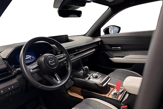 Mazda MX-30 6 of 25