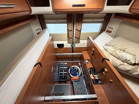 Carthago Malibu Van 600 LE Low-Bed lav km stand, automat 13 of 14