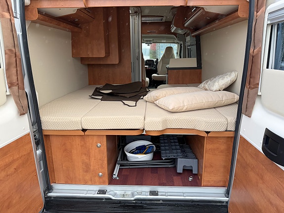 Carthago Malibu Van 600 LE Low-Bed lav km stand, automat 14 of 14