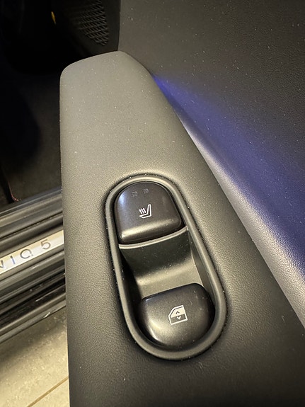 Hyundai Ioniq 5 28 of 30