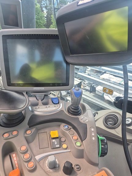 Deutz Fahr 6175 Agrotron TTV 10 of 15