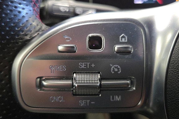 Mercedes-Benz A180 16 of 25