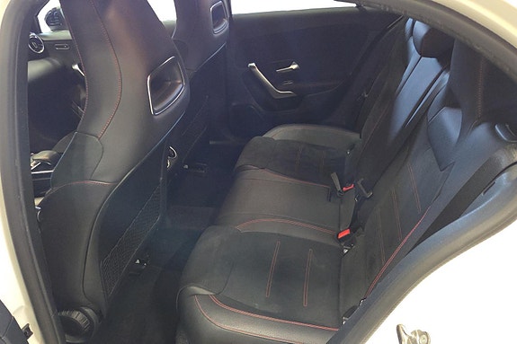 Mercedes-Benz A180 7 of 25
