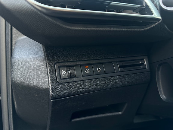 Peugeot 3008 24 of 30