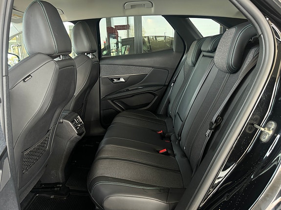 Peugeot 3008 26 of 30