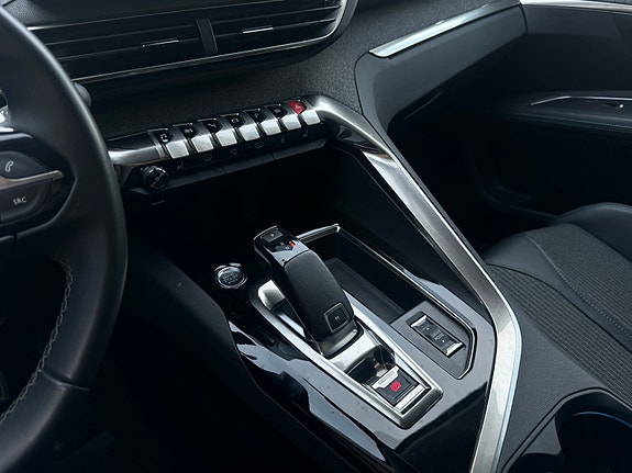 Peugeot 3008 18 of 30
