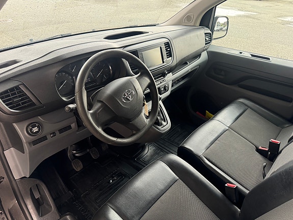Toyota Proace 10 of 17