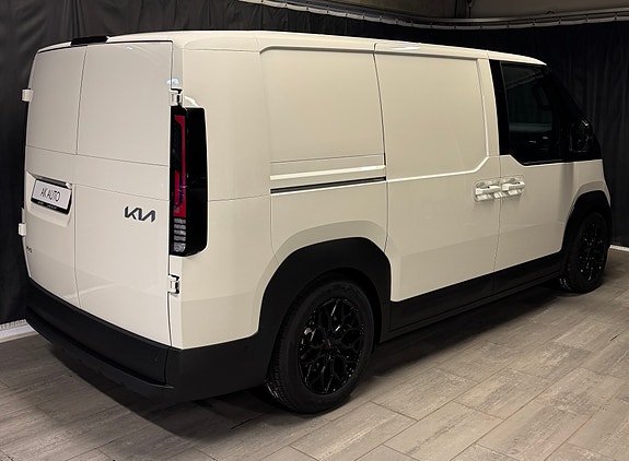 Kia PV5 9 of 30