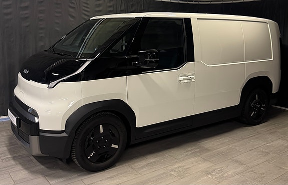 Kia PV5 18 of 30