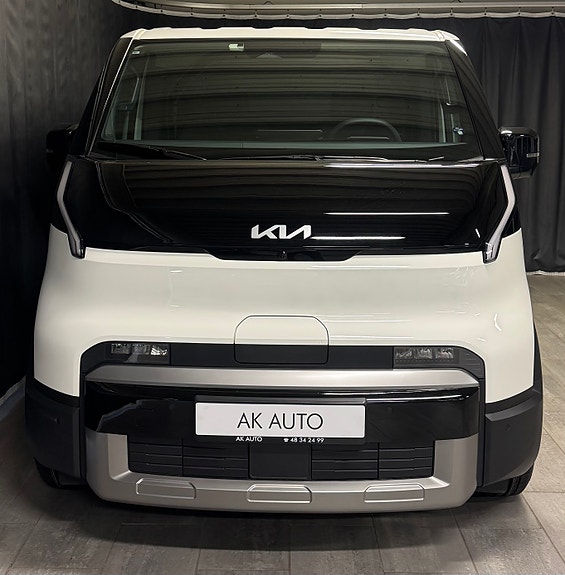 Kia PV5 2 of 30