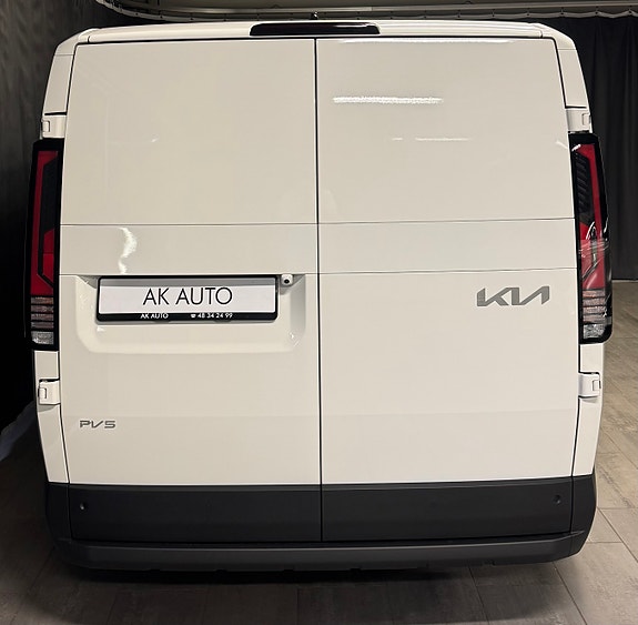 Kia PV5 12 of 30