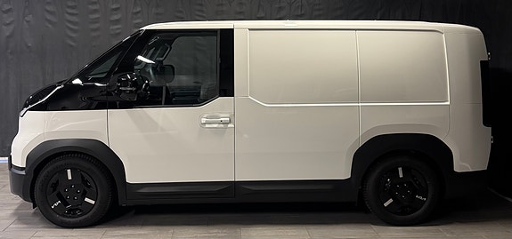 Kia PV5 19 of 30