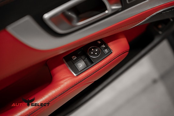 Mercedes-Benz SL500 29 of 30