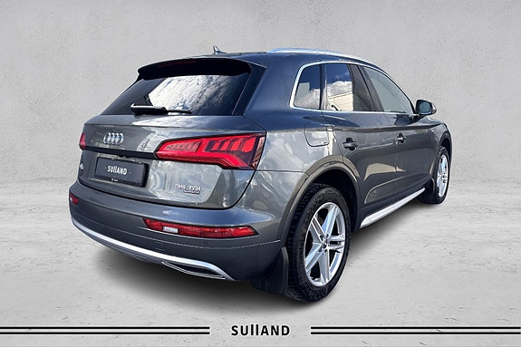 Audi Q5 5 of 28