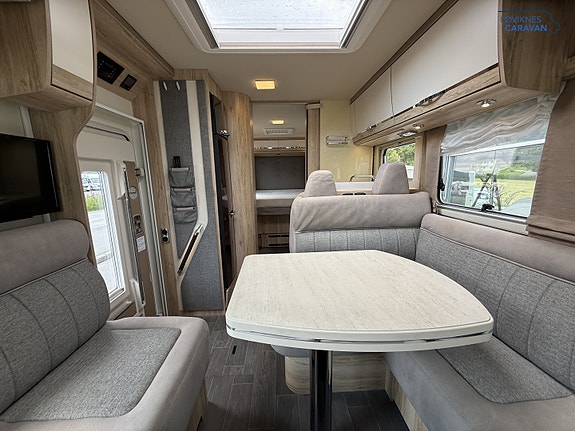 Eura Mobil IL 720 QB - Queenbed - AC Bodel - Automat 8 of 30