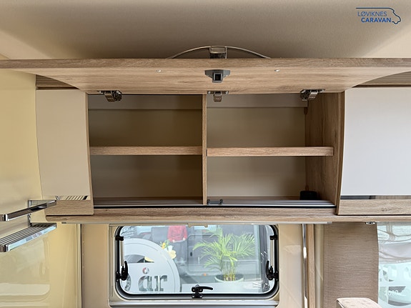 Eura Mobil IL 720 QB - Queenbed - AC Bodel - Automat 24 of 30