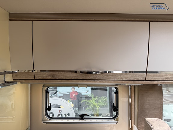 Eura Mobil IL 720 QB - Queenbed - AC Bodel - Automat 23 of 30