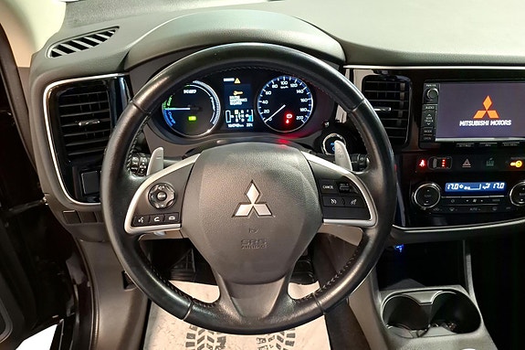 Mitsubishi Outlander 8 of 27