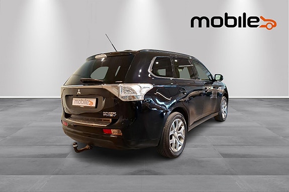 Mitsubishi Outlander 3 of 27