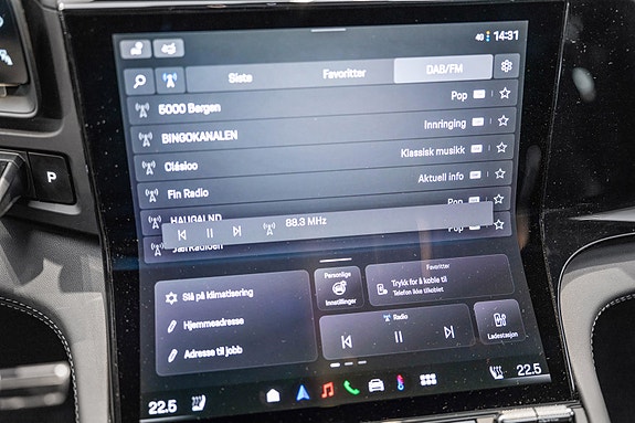 Porsche Cayenne 28 of 30