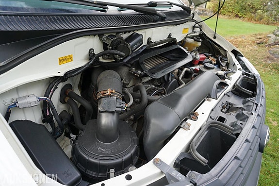 Toyota HiAce 23 of 30