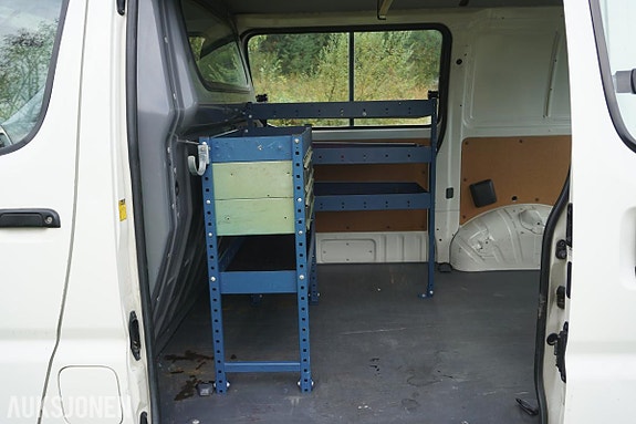 Toyota HiAce 19 of 30
