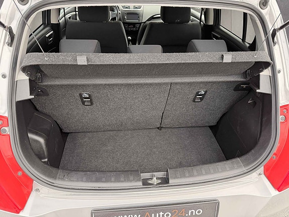 Suzuki Swift 10 of 11