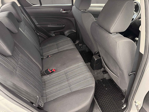 Suzuki Swift 9 of 11