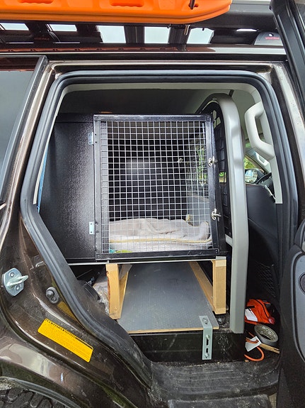 Toyota Land Cruiser 19 of 24