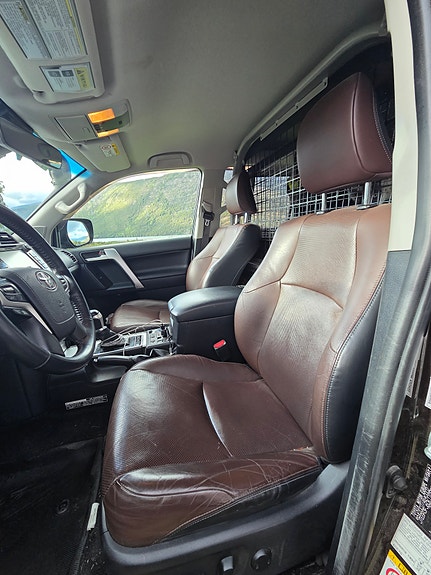 Toyota Land Cruiser 17 of 24