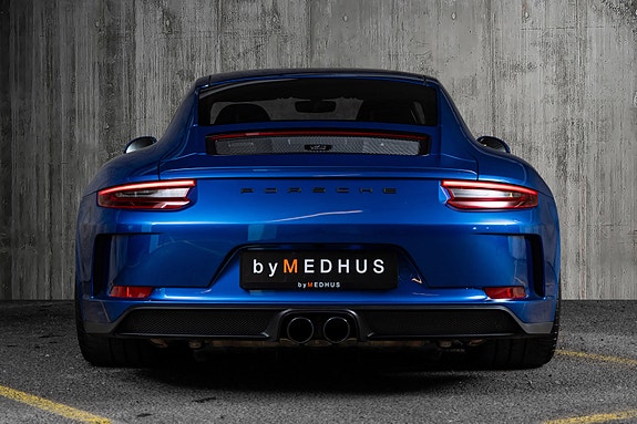Porsche 911 GT3 6 of 30