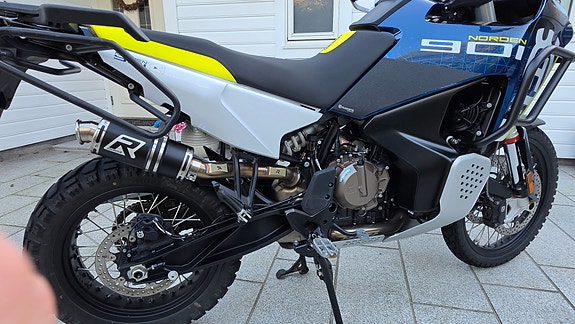Husqvarna Norden 901 Expedition 4 of 22