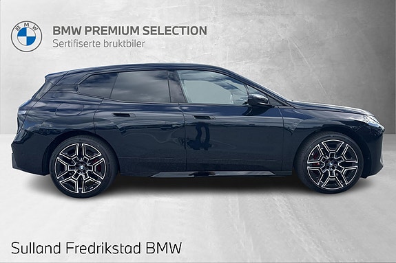 BMW iX 6 of 30