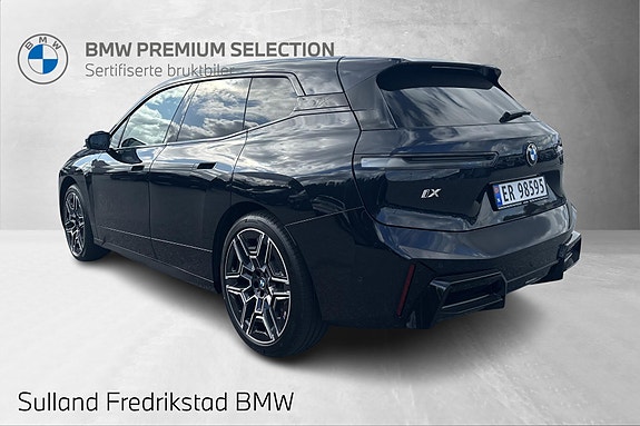 BMW iX 3 of 30