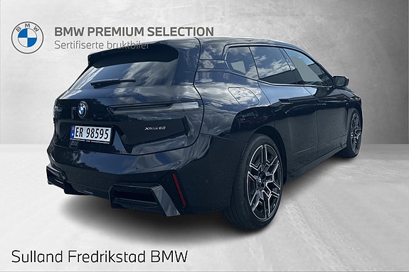BMW iX 5 of 30
