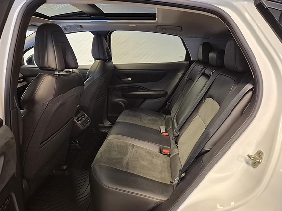 Nissan Ariya 9 of 26